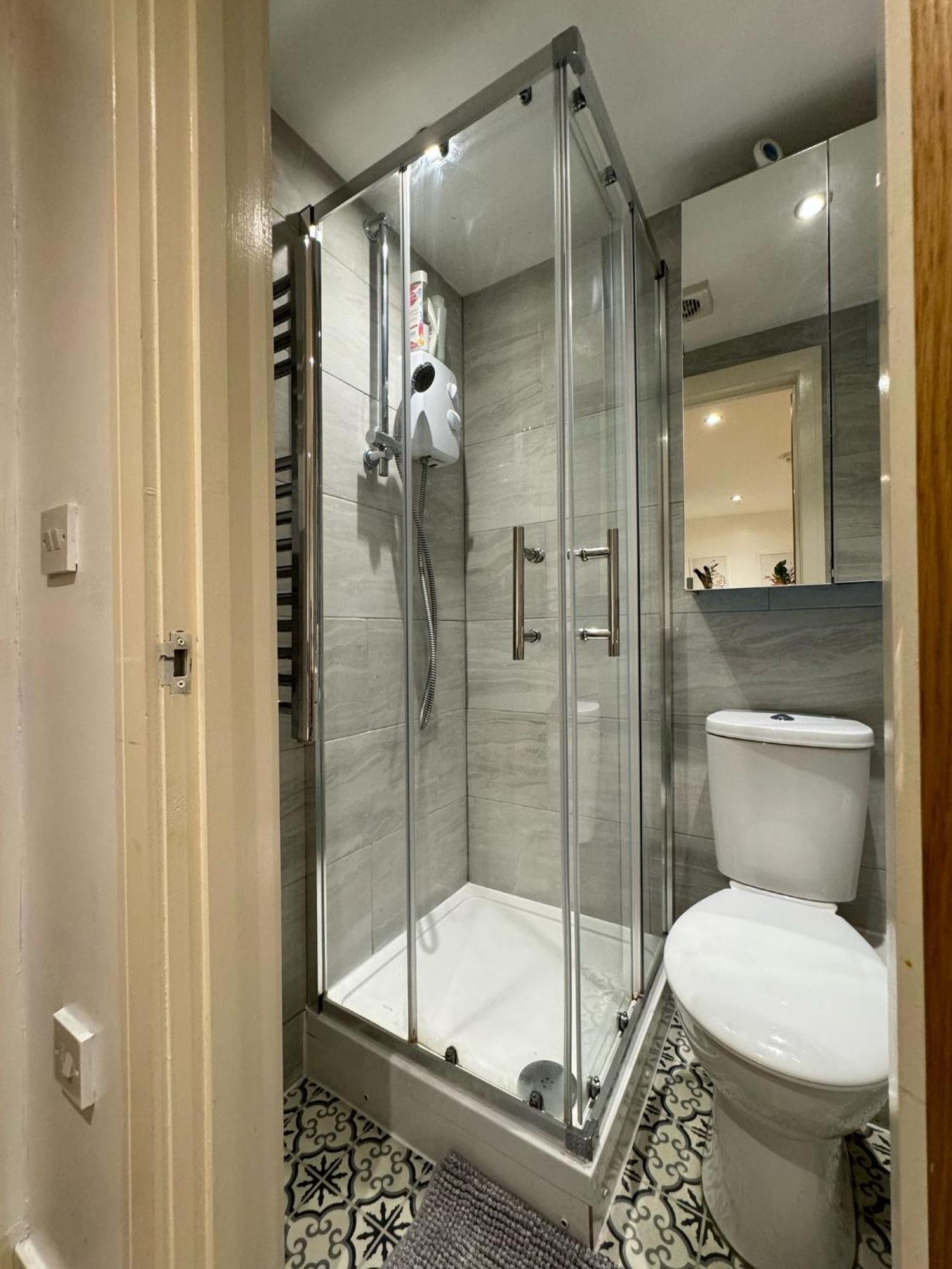 Elitestay Private En-suite Stratford Centre