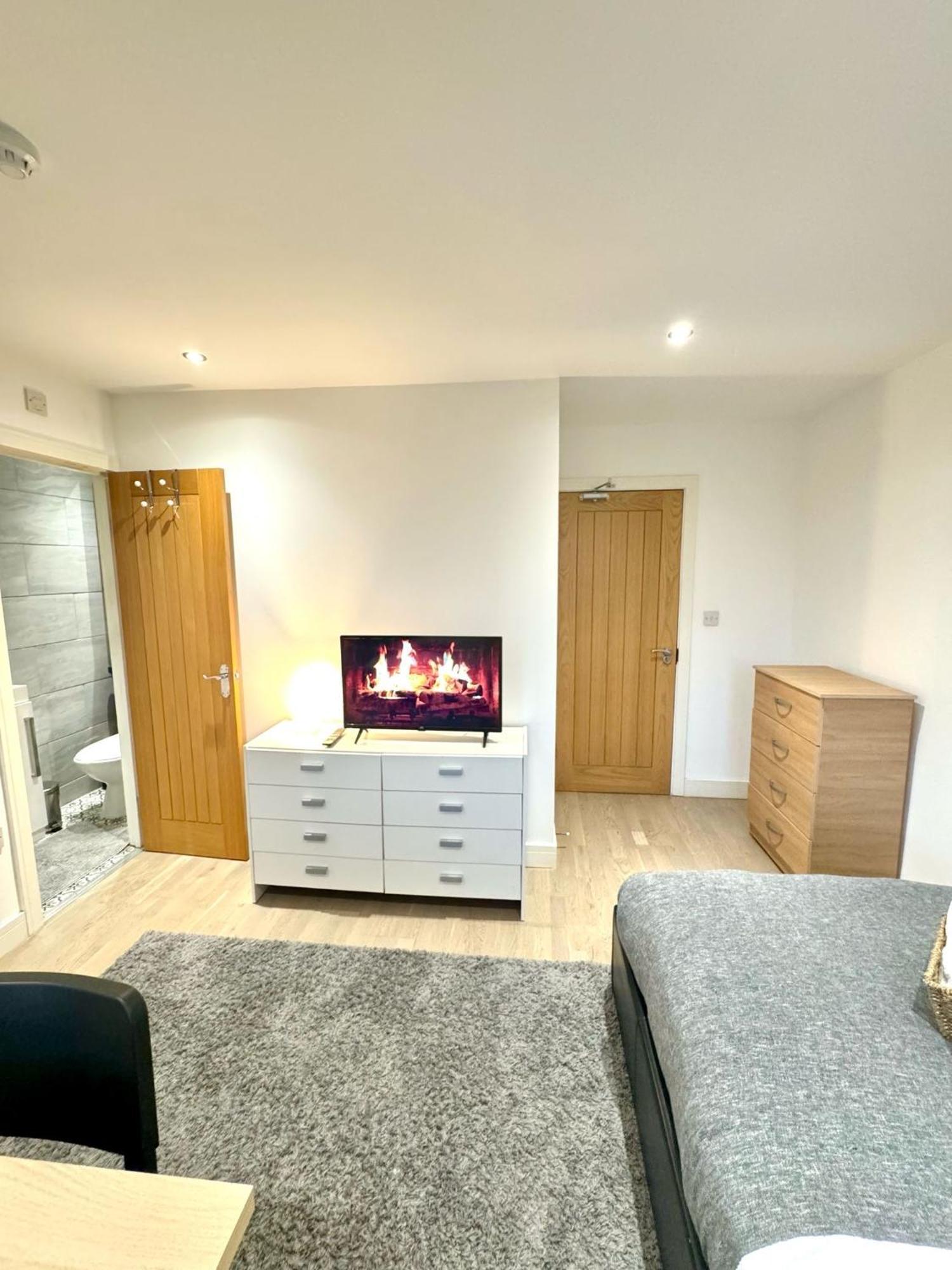 Couette-café Elitestay Private En-suite Stratford Centre Londres